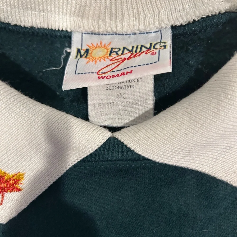 Vintage Collared Fall Sweatshirt - Picture 4 of 8